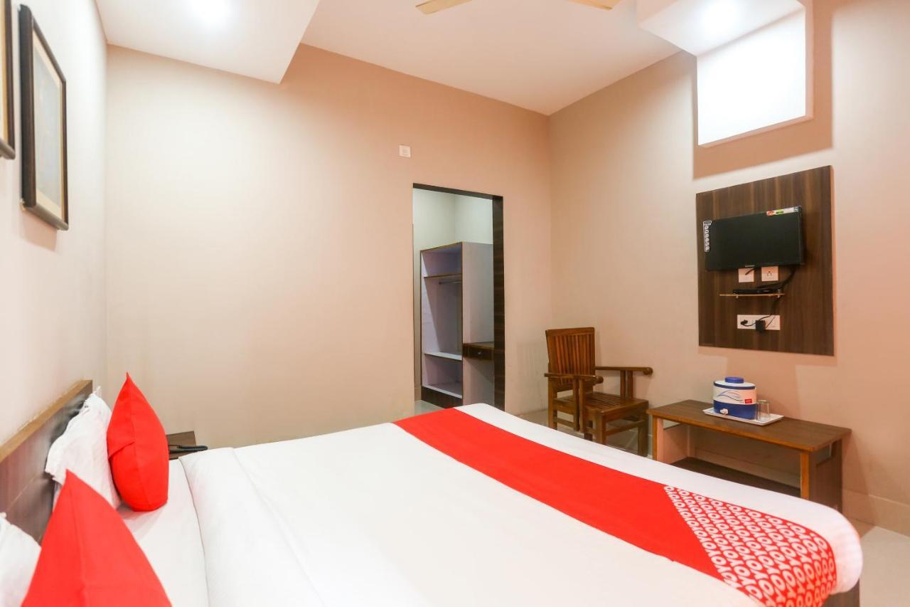 Oyo 61586 Hotel Narmada Bhavan Puri Zewnętrze zdjęcie